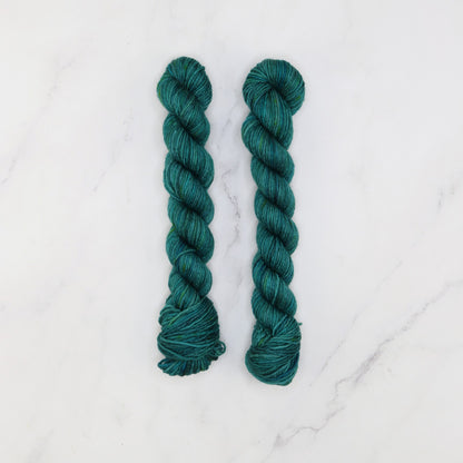 Skein Sisters Fabulous Sock Minis 20g/80m in colourway Seawater – 4ply weight merino, nylon yarn