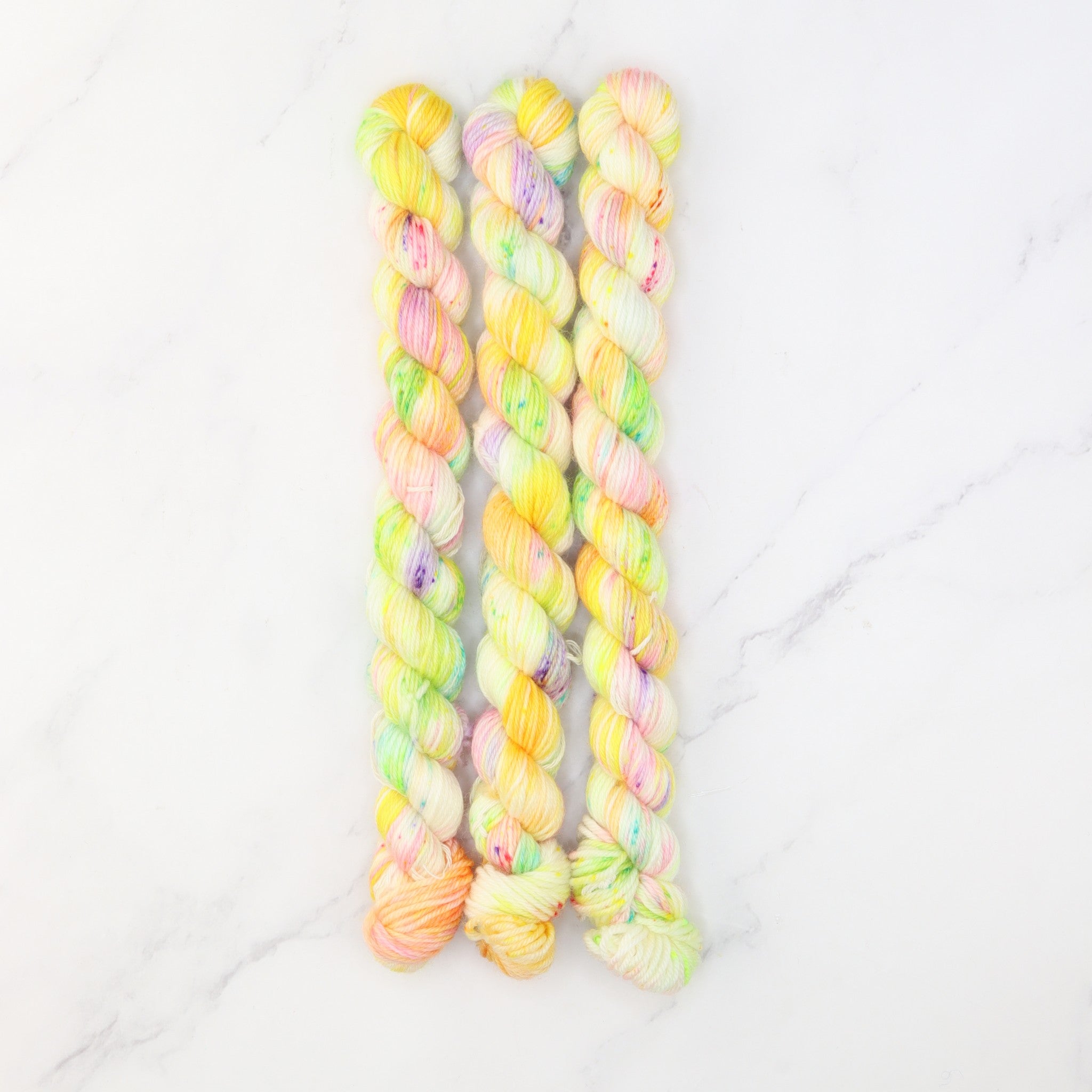 Skein Sisters Fabulous Sock Minis 20g/80m in colourway Sherbet – 4ply weight merino, nylon yarn