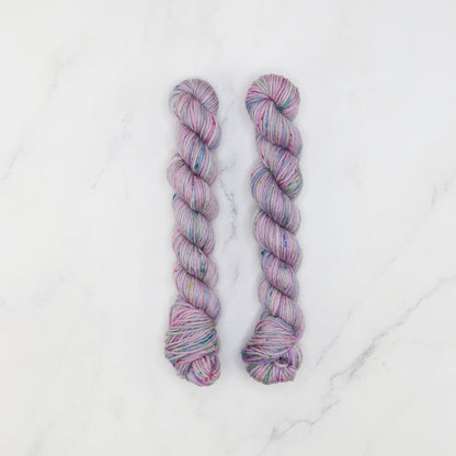 Skein Sisters Fabulous Sock Minis 20g/80m in colourway Statice – 4ply weight merino, nylon yarn