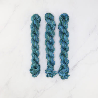Skein Sisters Fabulous Sock Minis 20g/80m in colourway Sydney Harbour – 4ply weight merino, nylon yarn