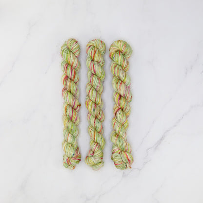 Skein Sisters Fabulous Sock Minis 20g/80m in colourway The Rhiona – 4ply weight merino, nylon yarn