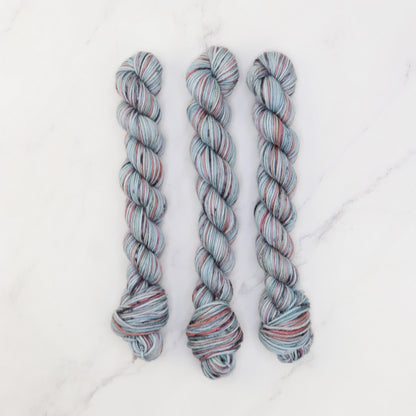 Skein Sisters Fabulous Sock Minis 20g/80m in colourway Tumbled – 4ply weight merino, nylon yarn