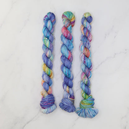 Skein Sisters Fabulous Sock Minis 20g/80m in colourway Wishing Well – 4ply weight merino, nylon yarn