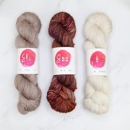 Nefta Shawl kit in Fabulous Sock, colourway Antiquity