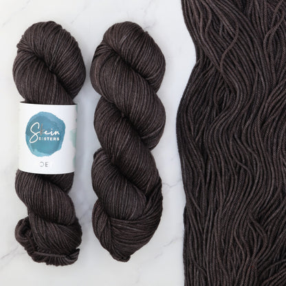 Skein Sisters Poet in colourway Jasper – 10ply weight merino, nylon, silk yarn