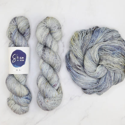 Skein Sisters Romance in colourway Blue Banded Bee – 4ply weight merino, silk yarn