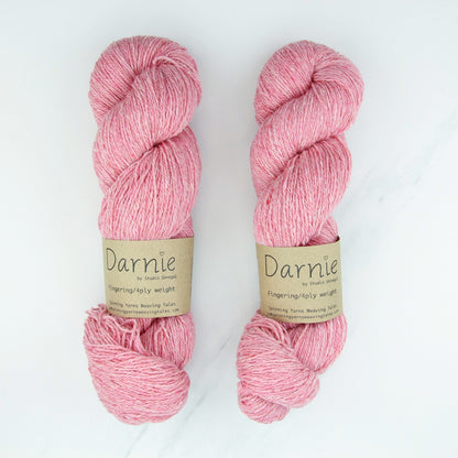 Spinning Yarns Weaving Tales Darnie in colourway Foxglove – 4ply weight wool yarn