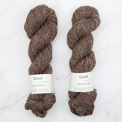 Spinning Yarns Weaving Tales Dooish in colourway Carrigeen – 10ply weight wool yarn