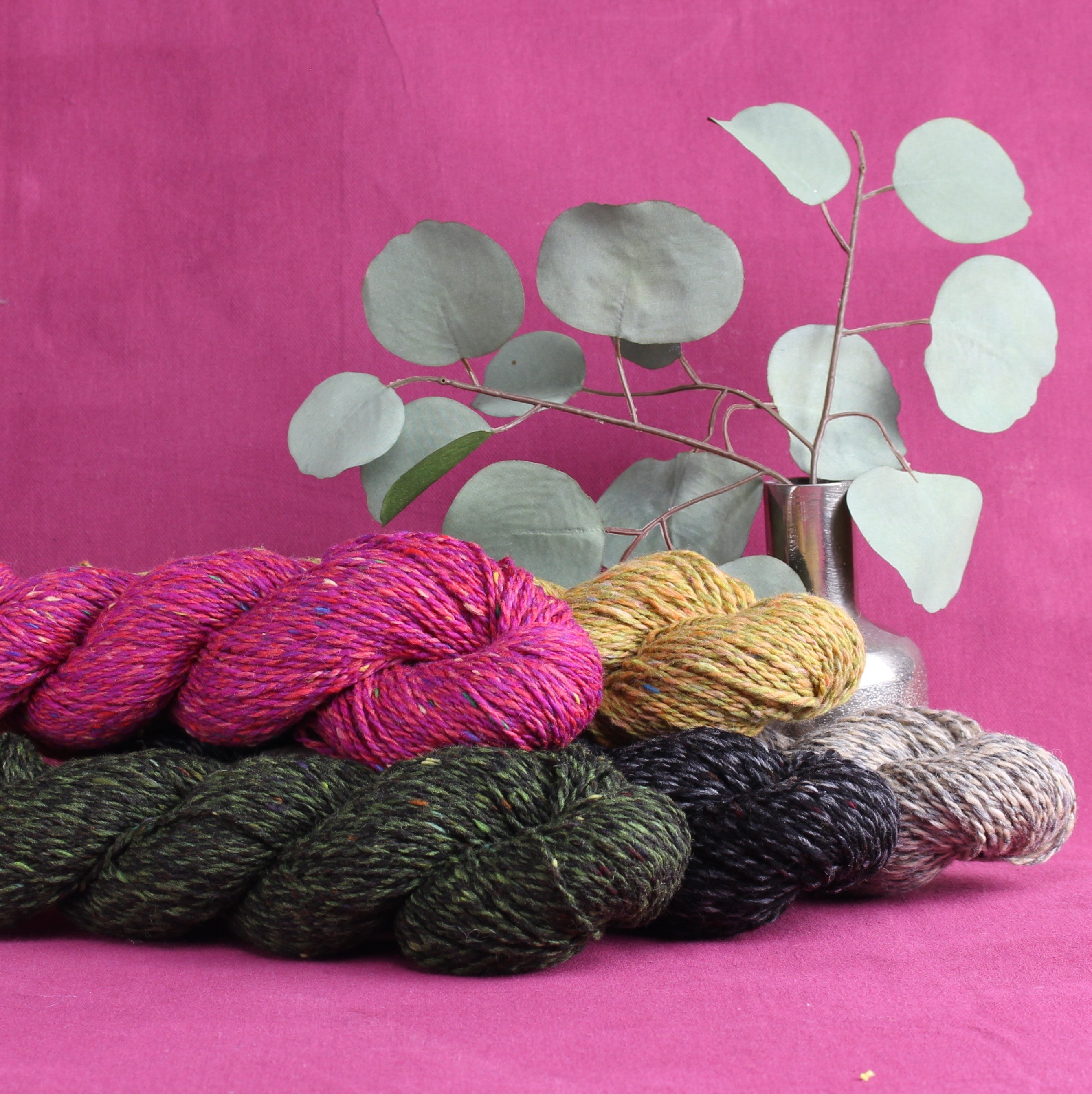 Spinning Yarns Weaving Tales Tweed Marle – 10ply weight merino yarn