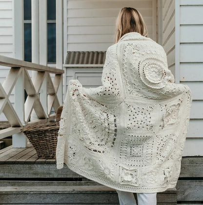 Granny Square Patchwork – crochet pattern book – view 8