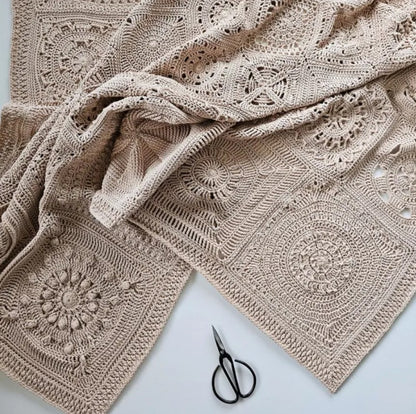 Corners and Curves – crochet pattern book – view 5