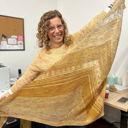 Shake It Up Shawl knitting kit