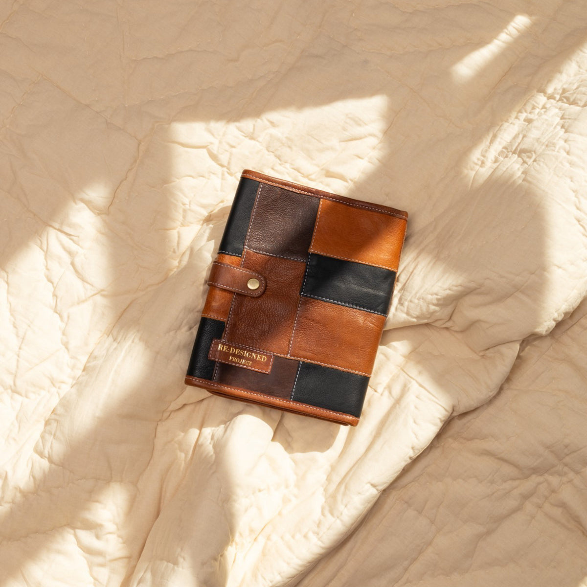 Re:Designed Torn & Cut 14 XL Needle Case – view 5