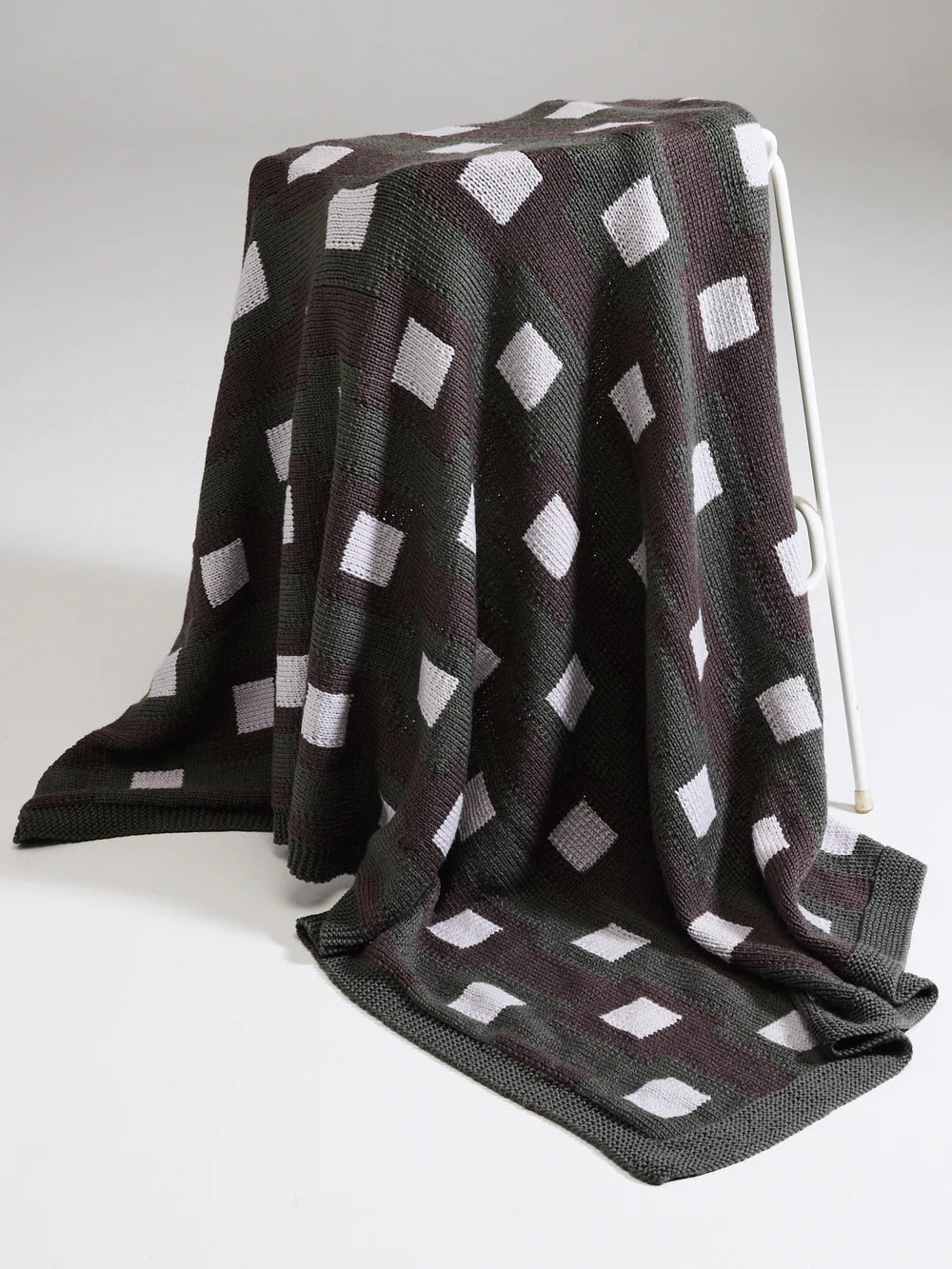 Texyarns Chartwell 859 Blanket Pattern by Texyarns