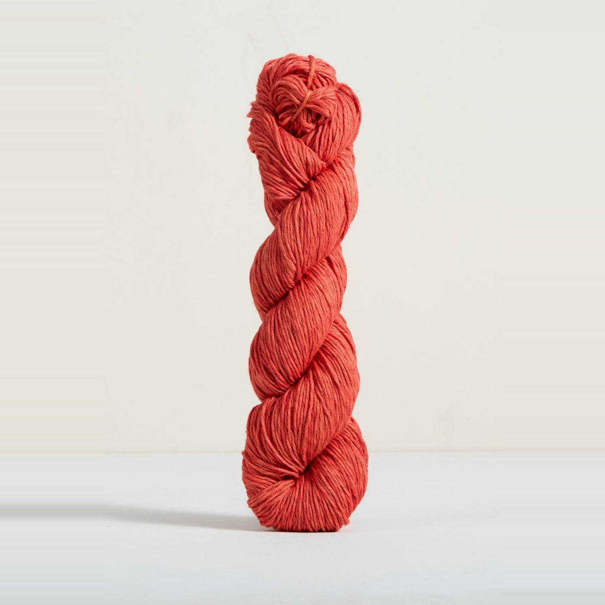 Urth Yarns Etesia – Coral Reef