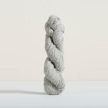 Urth Yarns Etesia – Pearl
