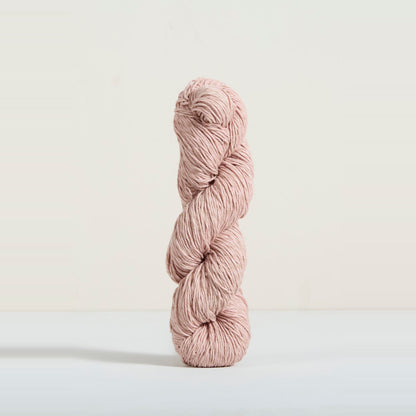 Urth Yarns Etesia – Shrimp