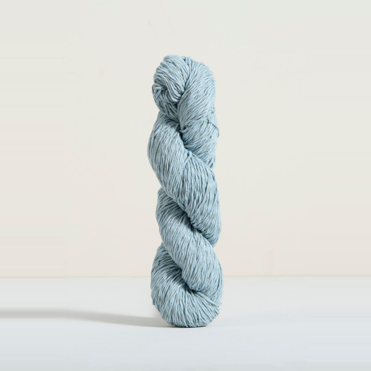 Urth Yarns Etesia – Spindrift
