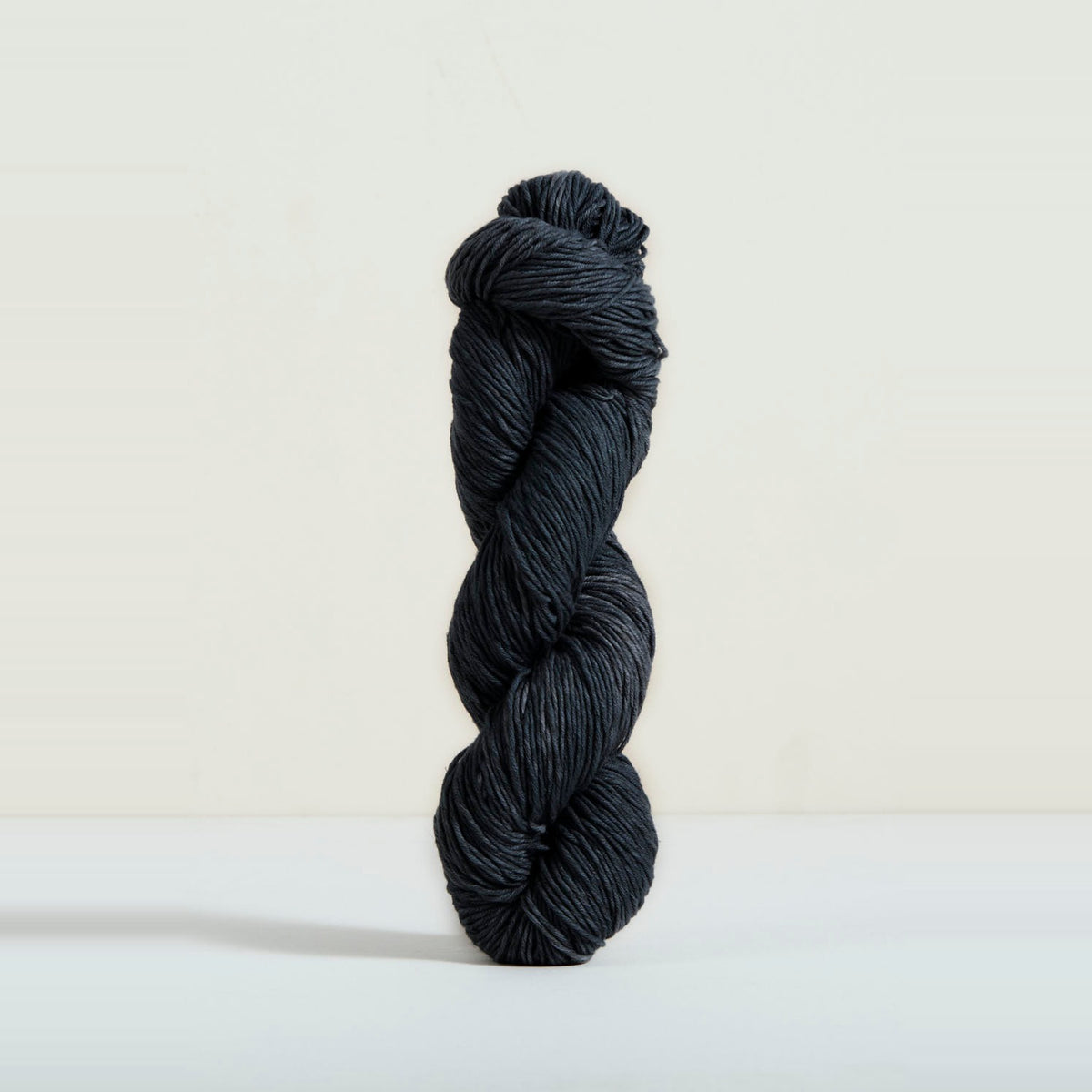 Urth Yarns Etesia – Squid
