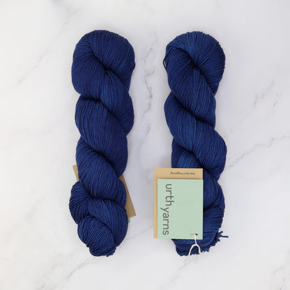 Urth Yarns Harvest Fingering in colourway Indigo – 4ply weight merino yarn