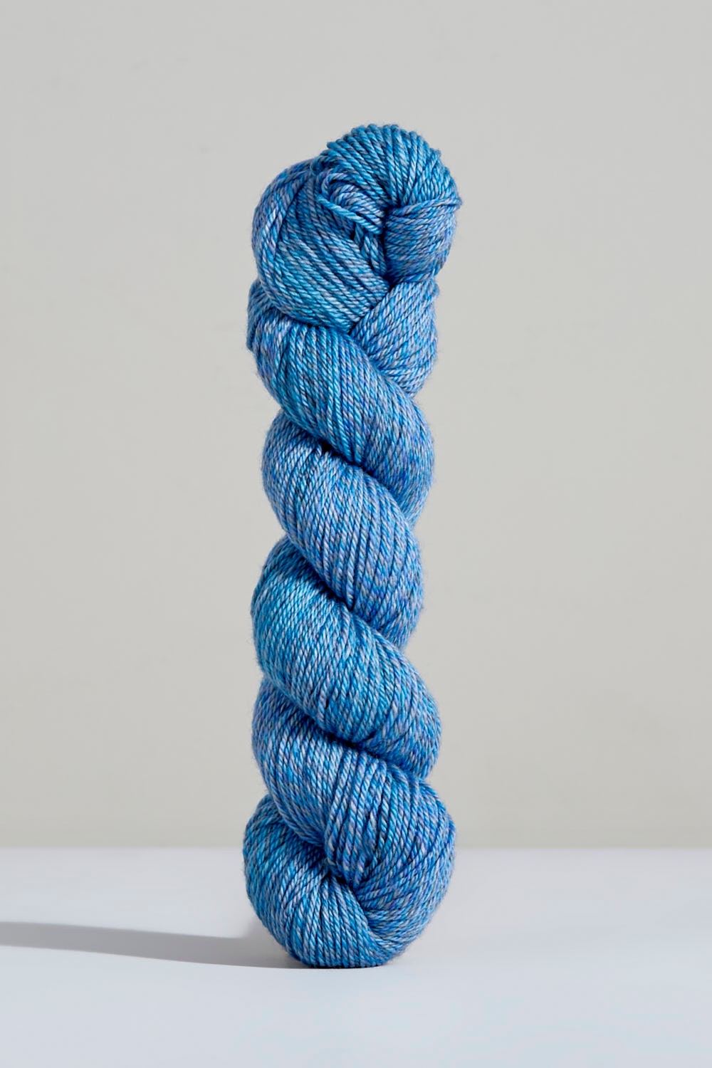 Urth Yarns Spiral Grain Sport in colourway Jacaranda – 5ply weight merino yarn