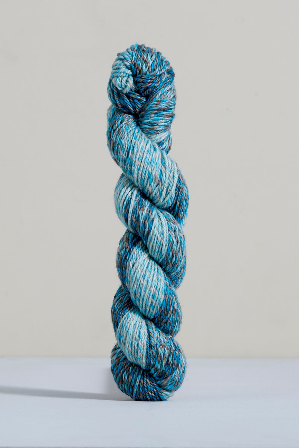 Urth Yarns Spiral Grain Sport in colourway Silver Fir – 5ply weight merino yarn