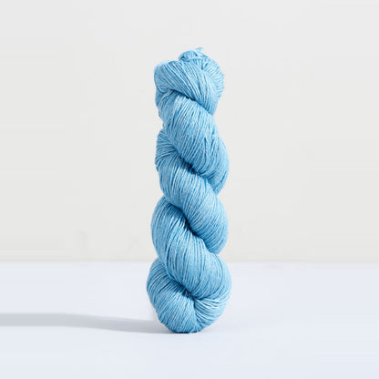 Urth Yarns Trill – Starling