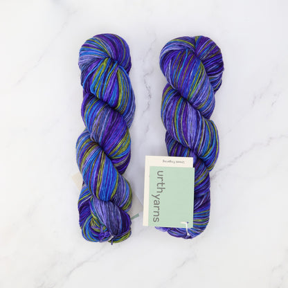 Urth Yarns Uneek Fingering in colourway 3003 – 4ply weight merino yarn