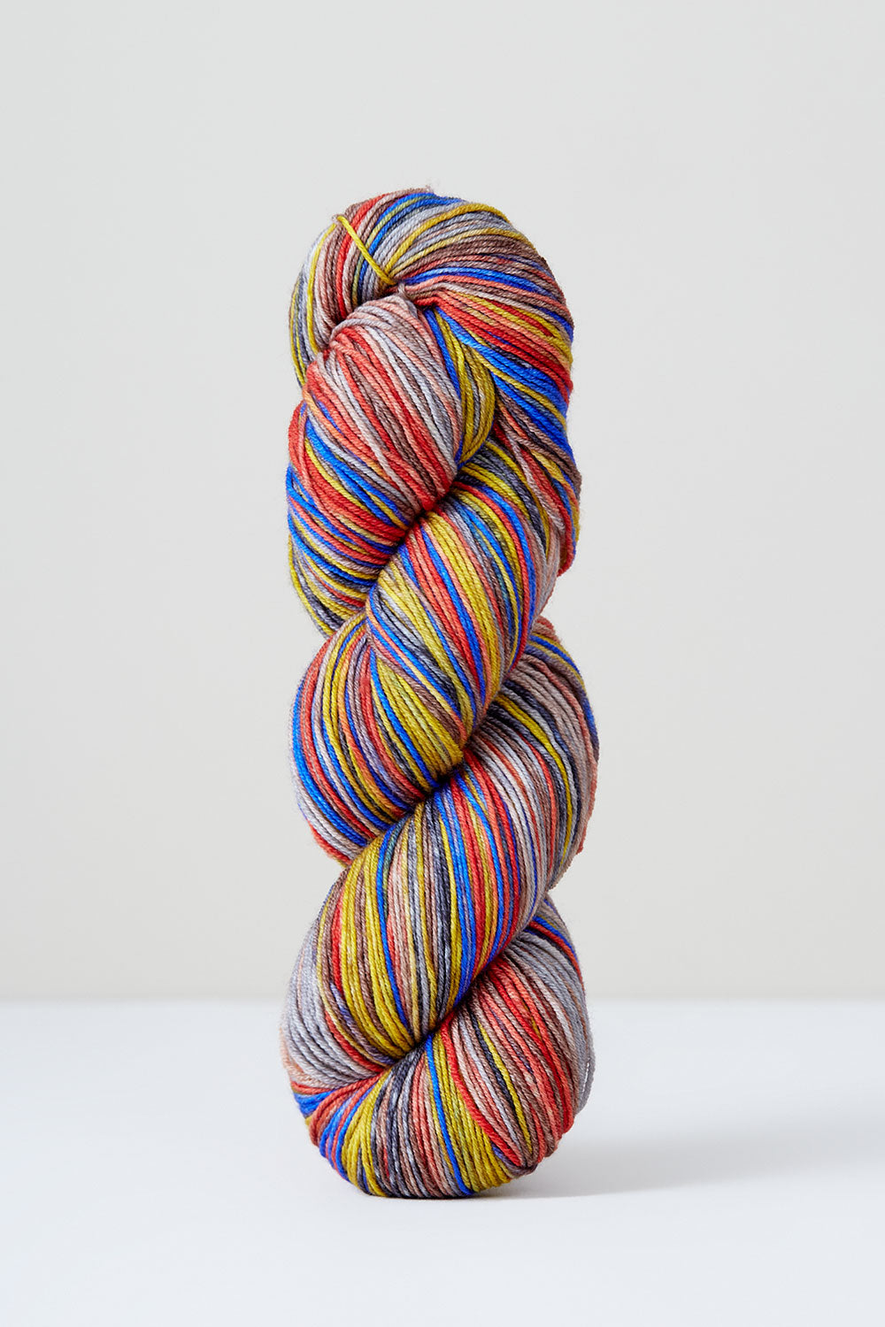 Urth Yarns Uneek Fingering in colourway 3015 – 4ply weight merino yarn