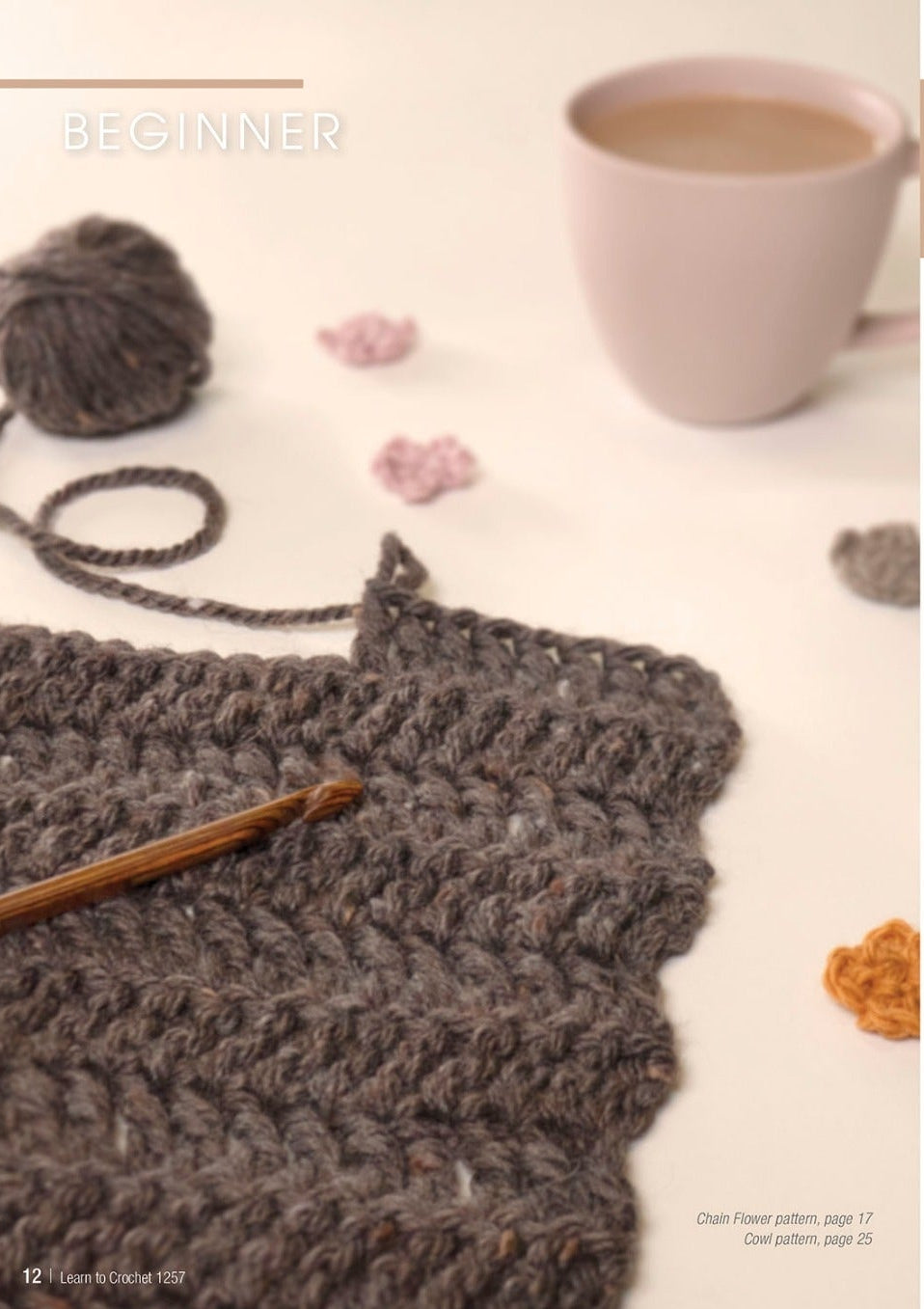 Learn to Crochet – pattern book – view 3