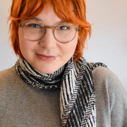 Synced Shawlette knitting kit – view 2