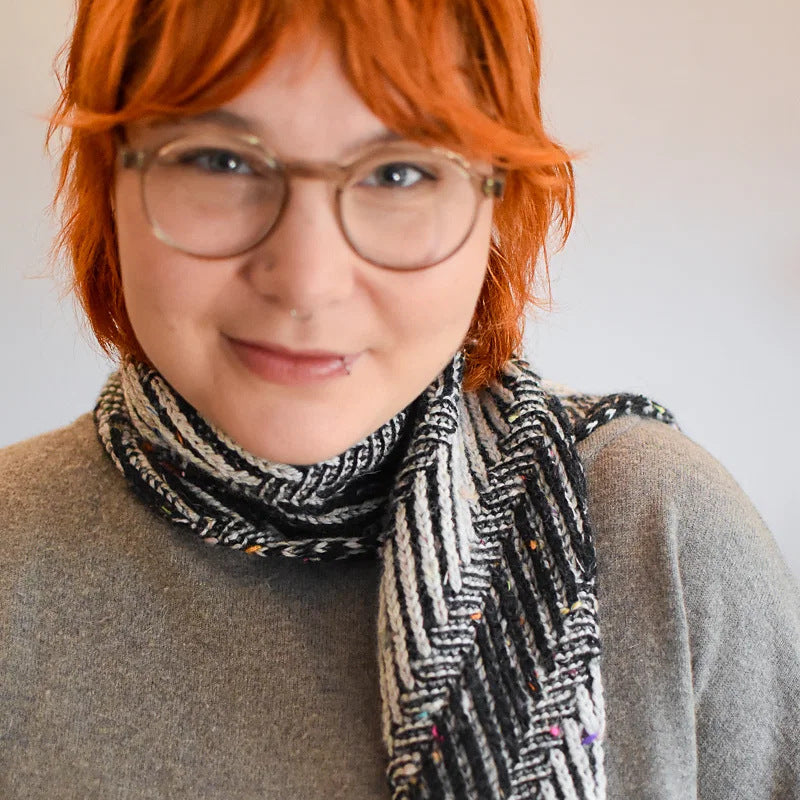 Synced Shawlette knitting kit – view 2